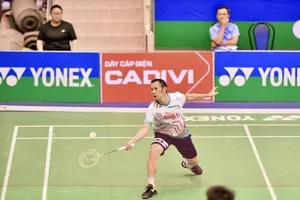 Tay vợt kỳ cựu Nguyễn Tiến Minh vượt qua vòng loại đơn nam. Ảnh: DŨNG PHƯƠNG 
