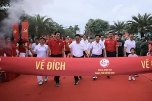 TPHCM: 13.500 người tham dự lễ phát động mỗi người dân lựa chọn môn thể thao tập luyện
