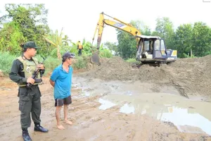 Hiện trường vụ khai thác cát trái phép