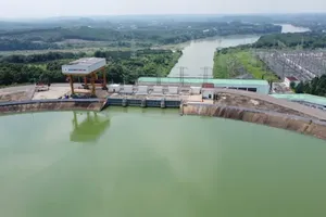 Thủy điện Trị An tăng lưu lượng nước xả qua đập tràn