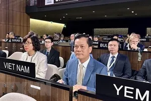 Podcast bản tin trưa 9-11: Việt Nam được bầu làm Phó chủ tịch Đại hội đồng UNESCO lần thứ 42; Làm rõ 2 người đàn ông đi xe ngược chiều, đánh nhân viên phà Cát Lái