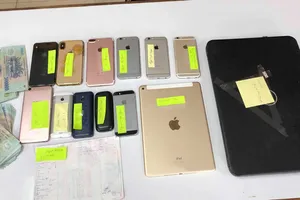 Tang vật thu giữ của các đối tượng bị cơ quan điều tra tạm giữ 