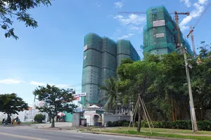 Công nhân rơi lầu tử vong: Chủ đầu tư và nhà thầu không báo cơ quan chức năng, tự ý đưa thi thể về gia đình