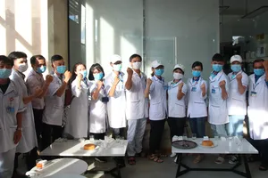 Đoàn y bác sĩ Bình Định ra hỗ trợ Bệnh viện dã chiến Tiên Sơn