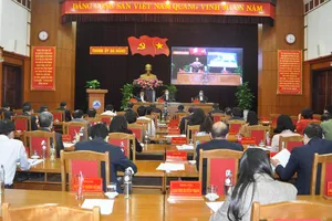 Đà Nẵng lấy chủ đề năm 2021 là “Năm khôi phục tăng trưởng và đẩy mạnh phát triển kinh tế”