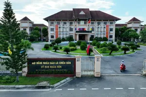 Lý do 2 cán bộ xã bị khởi tố vẫn tiếp tục làm việc tại địa phương