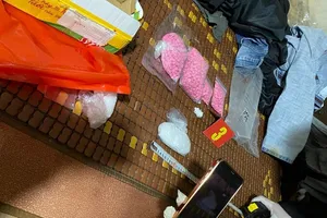 Bắt giữ đối tượng cất giấu tại nhà riêng 1,5kg ma túy