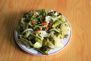 Đậm đà rau cải muối dưa