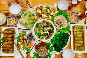 Món thịt kho đông ấm nồng vị tết