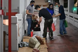 “Sưởi ấm” người vô gia cư