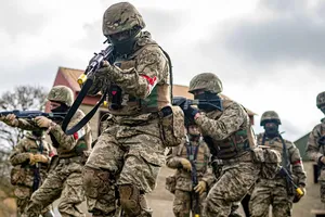 Anh thắt chặt viện trợ chính phủ