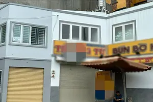 Tìm giải pháp xóa nhà siêu mỏng, méo mó