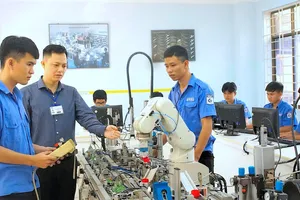 Gỡ khó tuyển sinh trường nghề