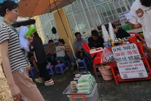 Mùa nắng lại “nóng” chuyện ngộ độc thực phẩm