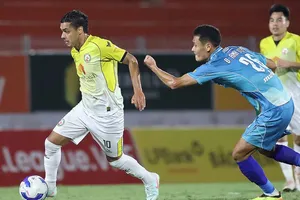 V-League 2024-2025: Bóng đá miền Trung tiếp tục đua trụ hạng