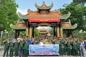 Ấm áp ngày trở lại TPHCM