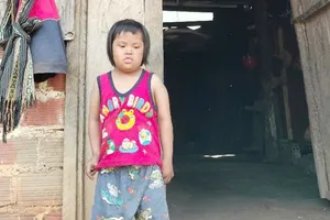 Cháu gái mắc bệnh hiểm nghèo