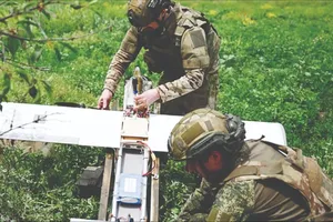 Nga - Ukraine: Hòa đàm khi giao tranh chưa dứt