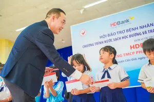 5 tháng đầu năm, HDBank tặng 2.000 căn nhà tình thương