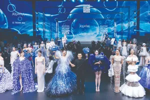 Thời trang Việt: Lấy bản sắc để vươn xa