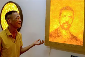 Tranh giấy dừa - Lưu giữ giá trị văn hóa truyền thống