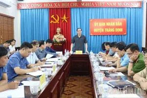 Kiểm tra công tác chuẩn bị triển khai mô hình chính quyền địa phương 2 cấp tại huyện Tràng Định