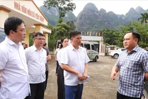 Lãnh đạo UBND tỉnh kiểm tra công tác chuẩn bị thực hiện chính quyền 2 cấp tại huyện Hữu Lũng