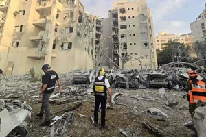 Mong manh thỏa thuận ngừng bắn Israel - Iran