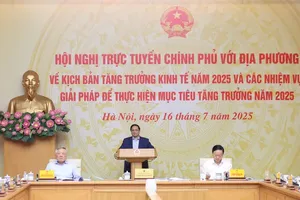 Tăng trưởng chỉ mở lối, cải cách mới vươn xa