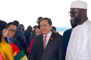 Chủ tịch Quốc hội Trần Thanh Mẫn và phu nhân thăm chính thức Senegal
