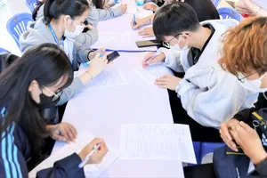 Điểm sàn xét tuyển đại học phân hóa mạnh