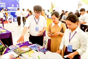 Dạy học “chuyển mình” với chuyển đổi số