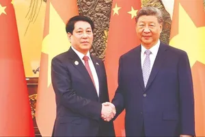 Chủ tịch nước Lương Cường hội đàm với Tổng Bí thư, Chủ tịch nước Trung Quốc Tập Cận Bình