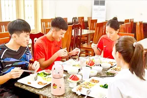 Nâng chế độ cho các đội tuyển tham dự SEA Games 33