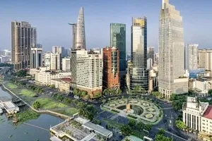 Để trung tâm tài chính thành phố tiếp tục thăng hạng