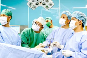 Đầu tư cơ sở cho bệnh viện tuyến cuối: Bớt quá tải, giảm chi phí khám chữa bệnh