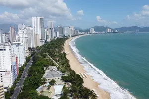 Gỡ nút thắt để Khánh Hòa thành trung tâm năng lượng