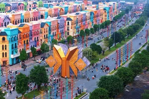 Gần 95.000 người “cháy hết mình” trong ngày diễn ra Y-Concert, Ocean City khẳng định tọa độ “khó thay thế” trên bản đồ giải trí Việt Nam