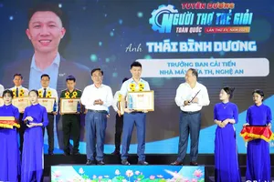 Tập đoàn TH được tặng danh hiệu “Tập thể Anh hùng Lao động”: Khi sức mạnh tập thể được bồi đắp từ những “hạt giống” sáng tạo