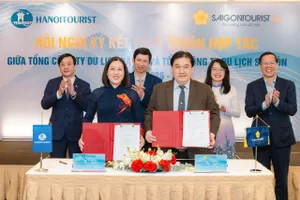 Hanoitouris và Saigontourist ký kết Biên bản ghi nhớ hợp tác