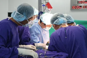 Vinmec Cần Thơ cứu bệnh nhân 75 tuổi có khối u gan kích thước tới 13cm