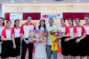 Mùa Trung thu viên mãn, HDBank gọi tên “tỷ phú” vàng