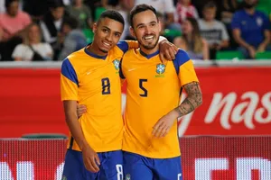 Đội tuyển futsal Brazil kết thúc chuyến tập huấn ở Ba Lan với kết quả ấn tượng. Ảnh: CBF