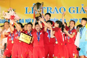TPHCM I là nhà vô địch Giả nữn VĐQG 2021. Ảnh: ANH TRẦN