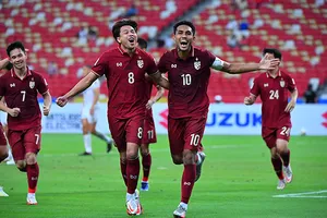 Teerasil Dangda trở thành cầu thủ ghi nhiều bàn thắng nhất lịch sử AFF Cup