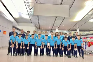 Đội tuyển nữ futsal Việt Nam lên đường sang Bahrain. ẢNH: HỮU THÀNH
