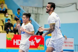 Sỹ Linh ăn mừng bàn thắng vào lưới Khánh Hòa. ẢNH: ANH TRẦN 