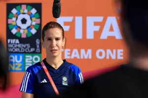 Nữ trọng tài Bouchra Karboubi được chỉ định cầm còi trận đấu giữa 2 đội tuyển nữ Việt Nam và Mỹ ở World Cup nữ 2023. 