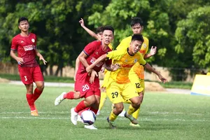 U21 TPHCM nhận thất bại đáng tiếc trước U21 Hà Nội. 