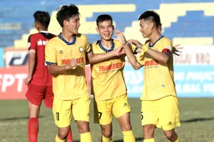 U21 Thanh Hóa có lần thứ 2 liên tiếp vượt qua vòng bảng thuộc vòng chung kết Giải U21 quốc gia 2023. ẢNH: KHẢ HÒA. 